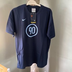 Vintage upper 90 Nike sports tee, new with tags